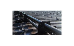 Комплект трубчатого снегозадержания BORGE 1 м для металлочерепицы, профнастила и битумной кровли, коричнево-красный